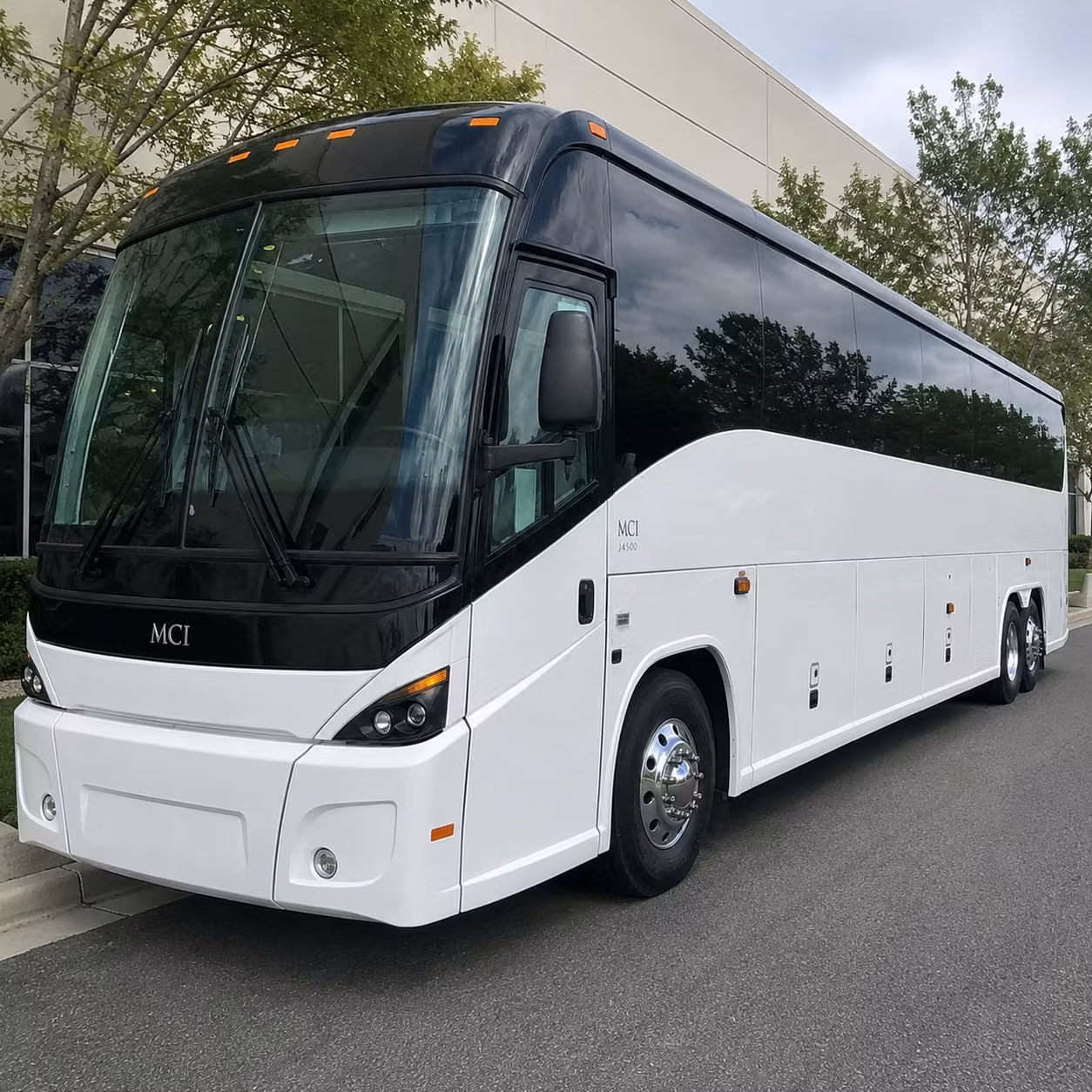 browse a large selection of employee shuttle buses from a network of sugar land transportation providers