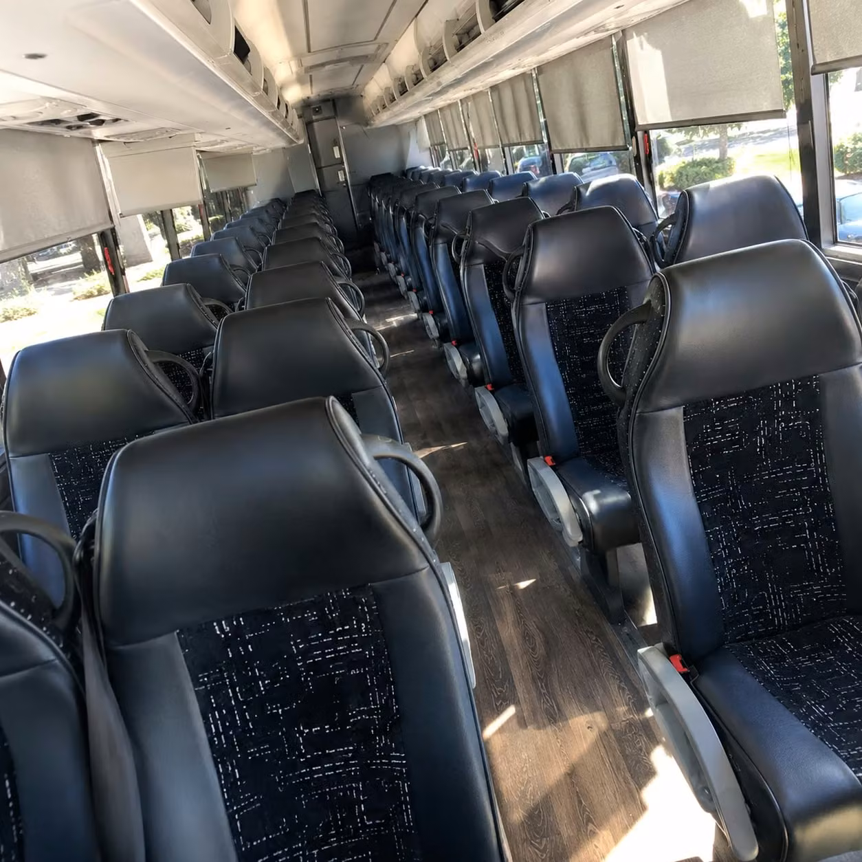 charter buses to the houston museum district for sugar land school groups