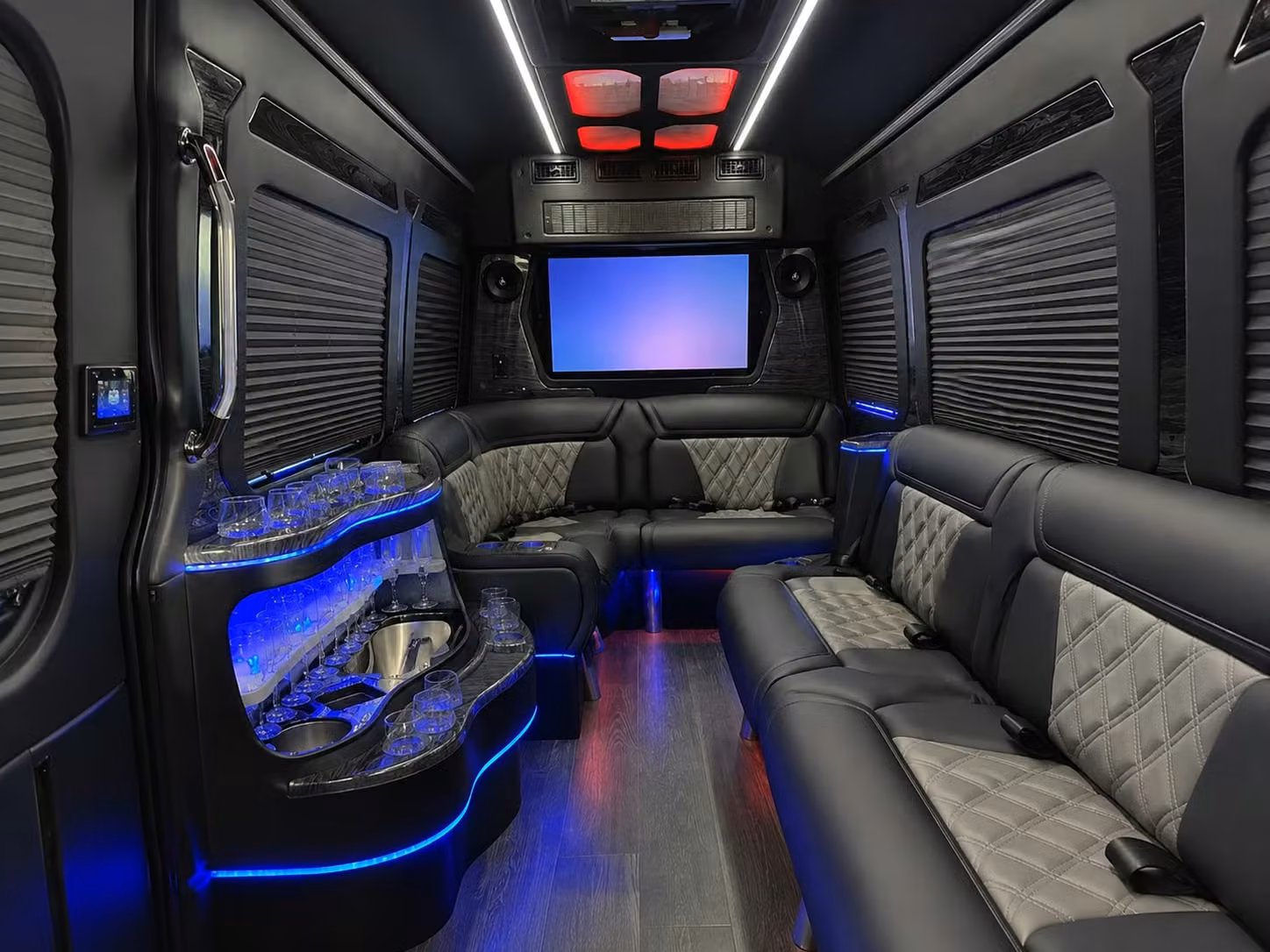 shuttle bus rentals for sugar land corporate retreats and team building events