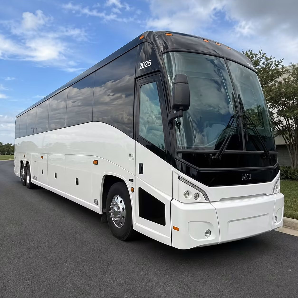 toyota center concert buses from sugar land are a smart move